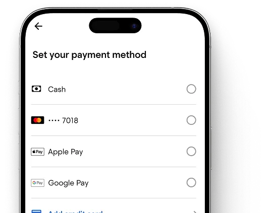 Auswahl der Zahlungsart in der Fahrgast-App mit Bargeld, gespeicherter Karte, Apple Pay und Google Pay